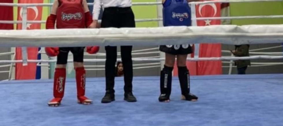 RAKS SPOR KULÜBÜ MUAY-THAİ TURNUVASINA DAMGA VURDU