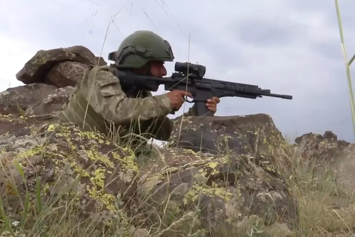 Suriye'nin kuzeyinde 23 PKK/YPG'li terörist öldürüldü