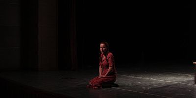 SAMANDAĞ BELEDİYESİNDEN ANLAMLI TİYATRO